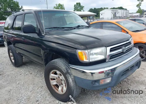 2000 Toyota 4Runner Sr5 V6 from USA, damaged, VIN JT3HN86RXY0308057